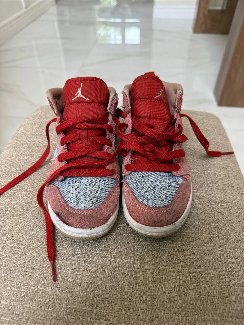 Nike Kids Red and Gray Low-Top Sneakers with Gold Swoosh